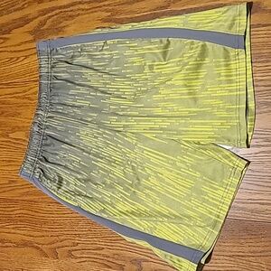 Tek Gear Athletic Shorts  - Boys XL